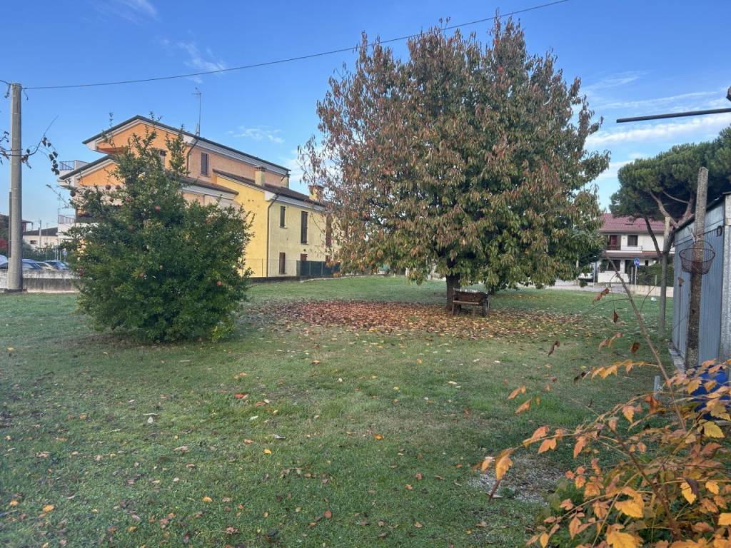 Terreno a Istrana in Via Cesare Battisti - Foto 3