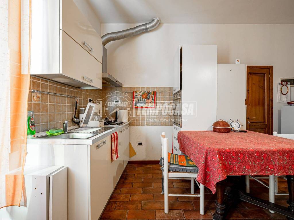 Appartamento a Brisighella in Via Giuseppe Maria Emiliani 10 - Foto 2