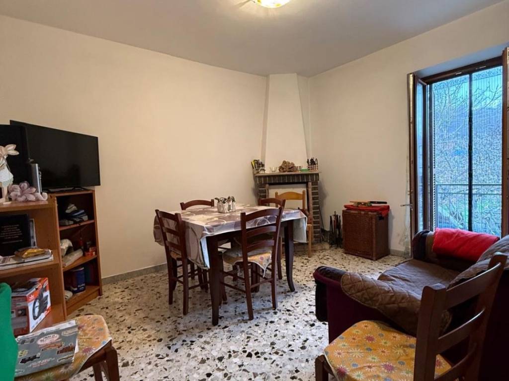 Appartamento a Tagliacozzo in Via Sfratati - Foto 3