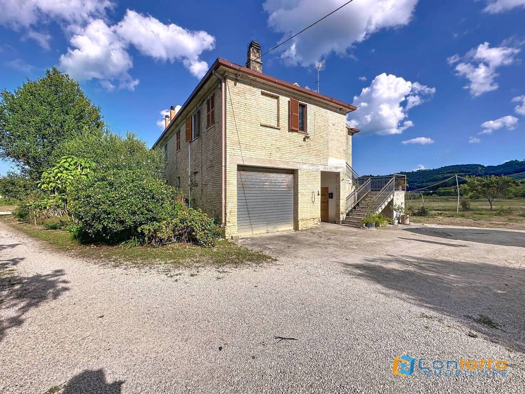 Rustico / casale a Altidona in Contrada Carbuccio, 39 - Foto 4