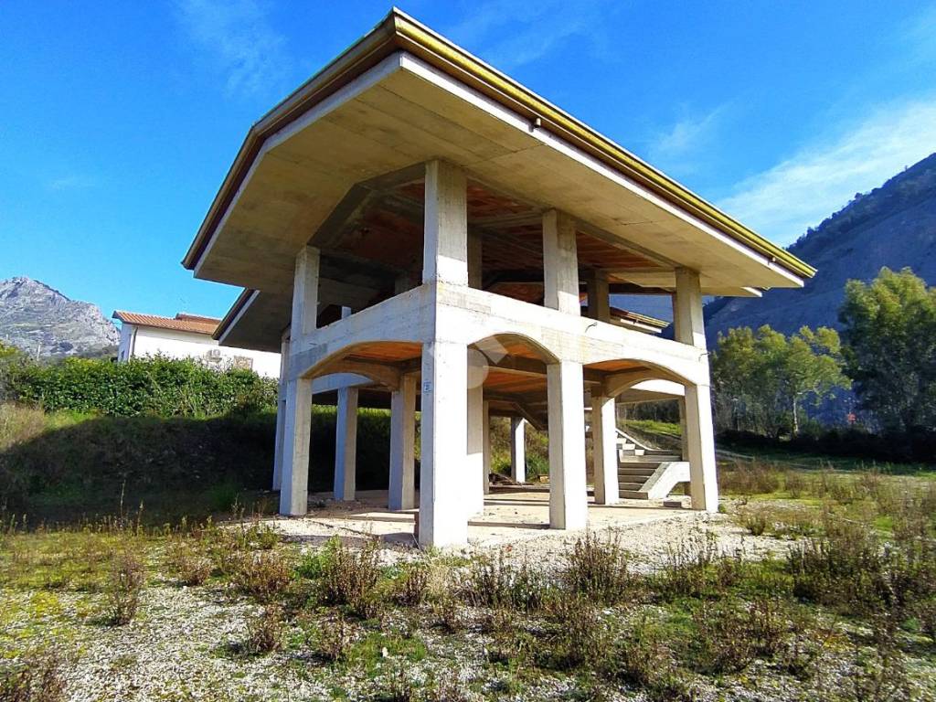 Villa a Castrocielo in Via Capodacqua - Foto 3