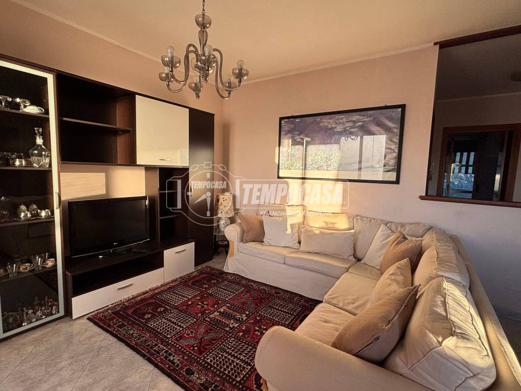 Appartamento a Casale monferrato in Via Alessandro Rottigni - Foto 2