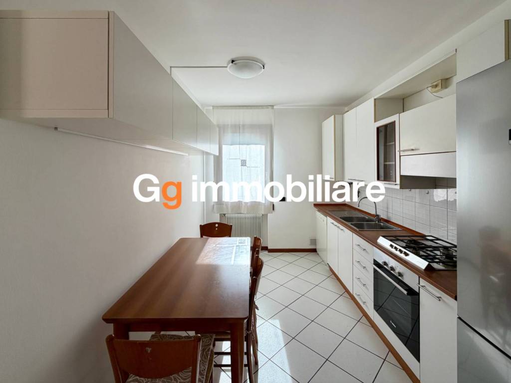 Appartamento a Castelfranco veneto in Via Roma, 17 - Foto 4