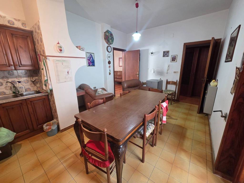 Appartamento a Parabita in Via Napoleone Bonaparte - Foto 5