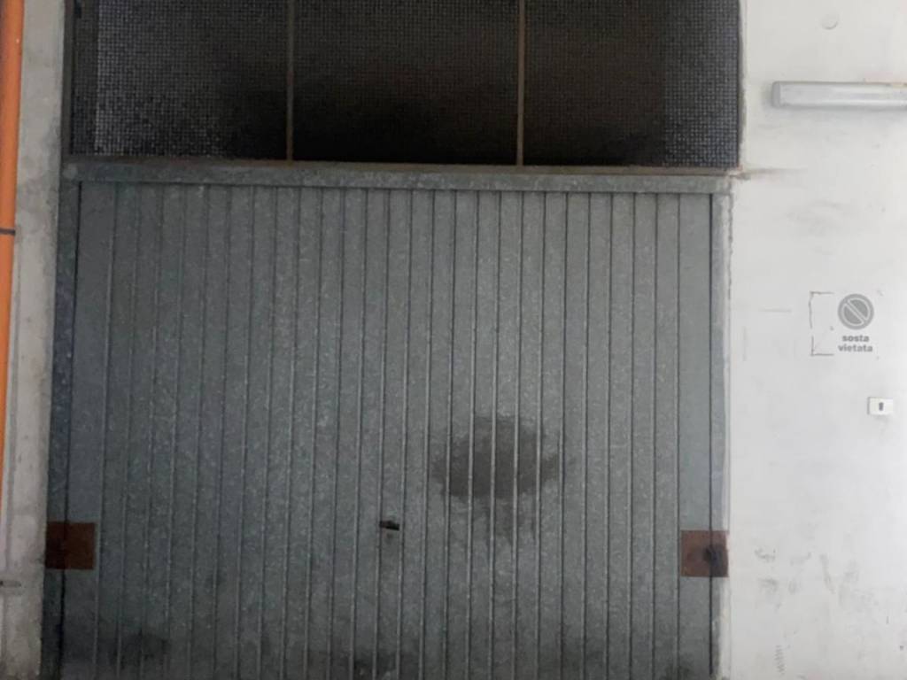 Box / garage a Nocera inferiore in Via Giovanni Nicotera, 10 - Foto 2