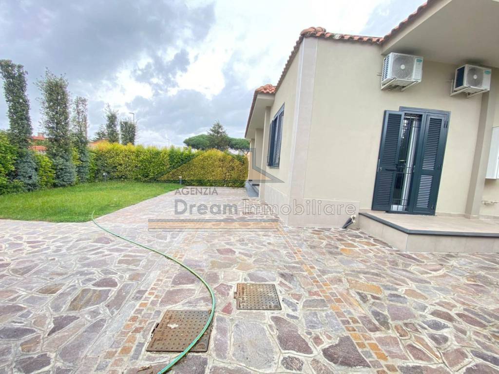 Villa a Giugliano in campania in Via San Nullo - Foto 2