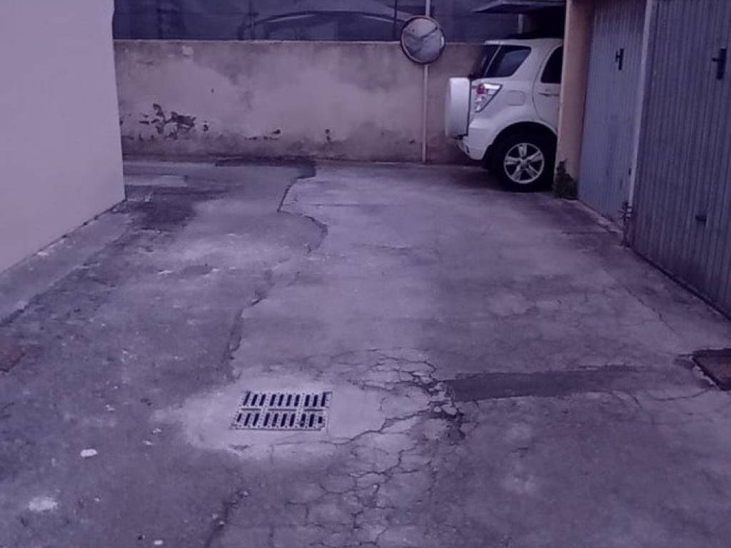 Box / garage a Livorno in Viale Goffredo Mameli - Foto 4