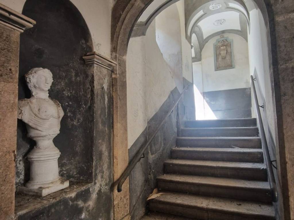 Palazzo / stabile a Atripalda in Via Francesco Rapolla, 37 - Foto 3