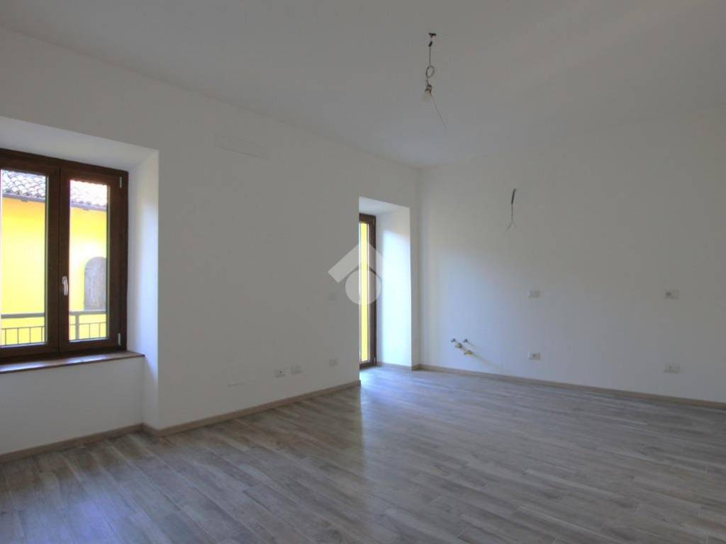 Casa indipendente a La valletta brianza in Via Pozzo, 9 - Foto 3