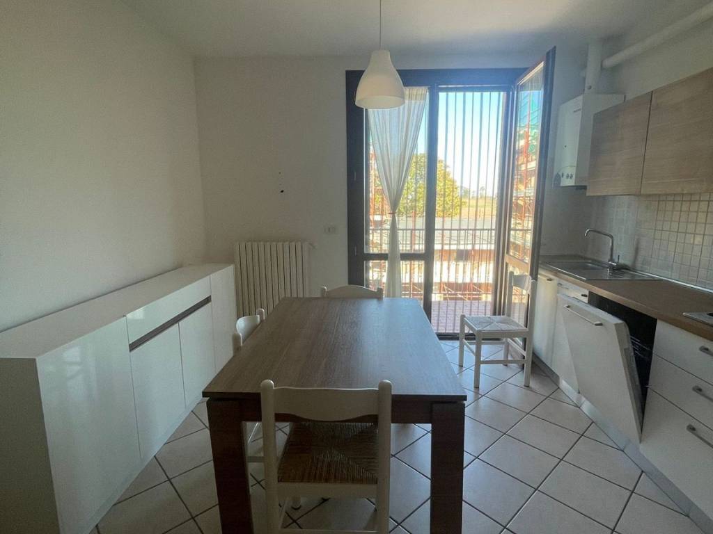 Appartamento a Cavezzo in Via Camillo Benso di Cavour, 452 - Foto 3