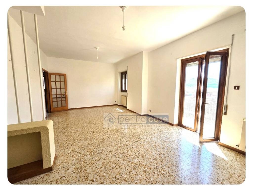 Appartamento a Gaeta in Via del Colle - Foto 4