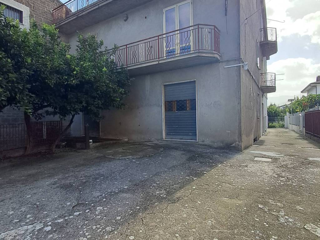 Casa indipendente a Airola in Via Lavatoio - Foto 2