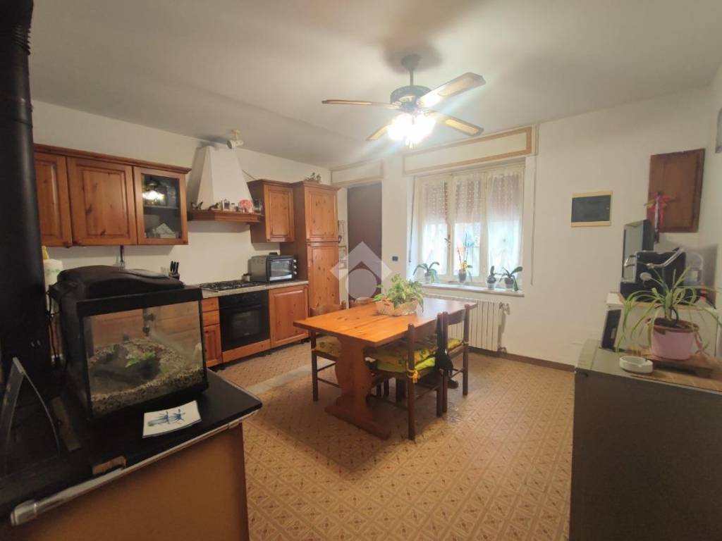 Casa indipendente a Carezzano in Via Centrale, 14 - Foto 4