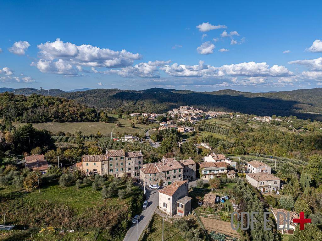 Appartamento a Roccastrada in Strada Provinciale Roccastrada - Foto 3