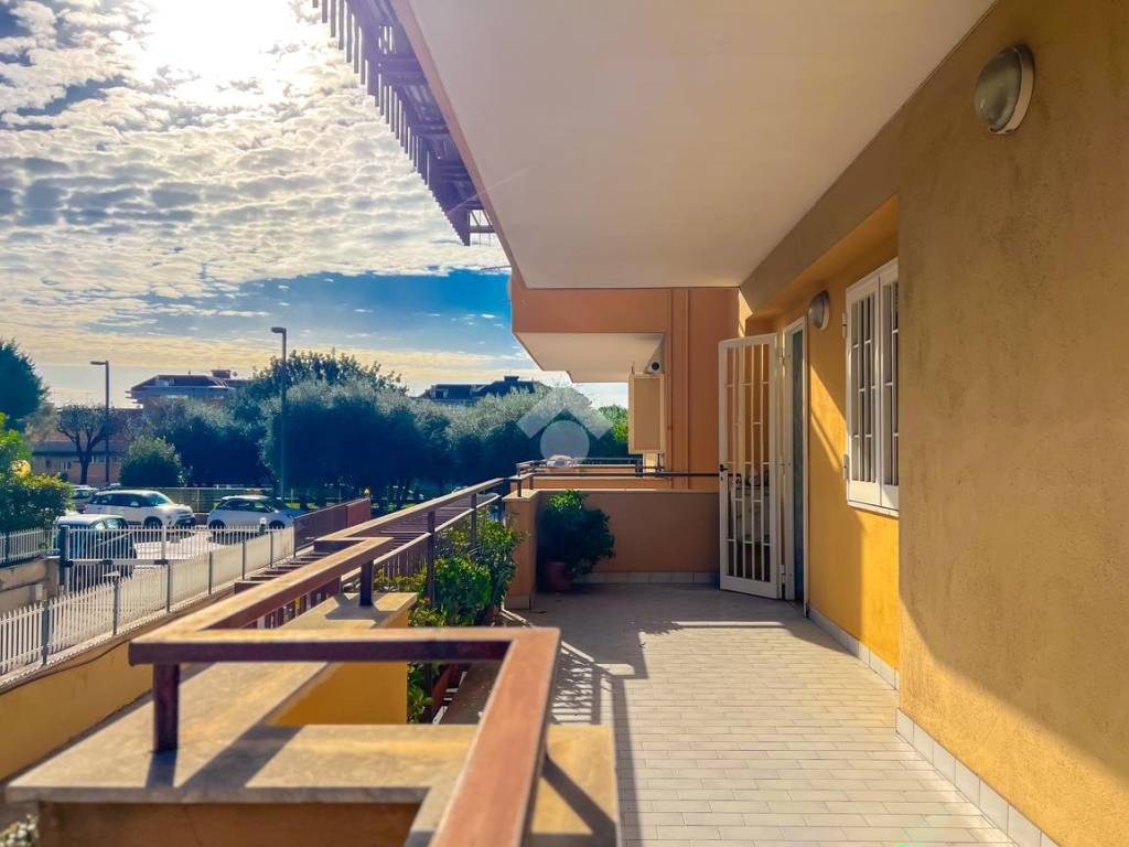 Appartamento a Formia in via Quinto Aurelio Simmaco, 39 - Foto 2