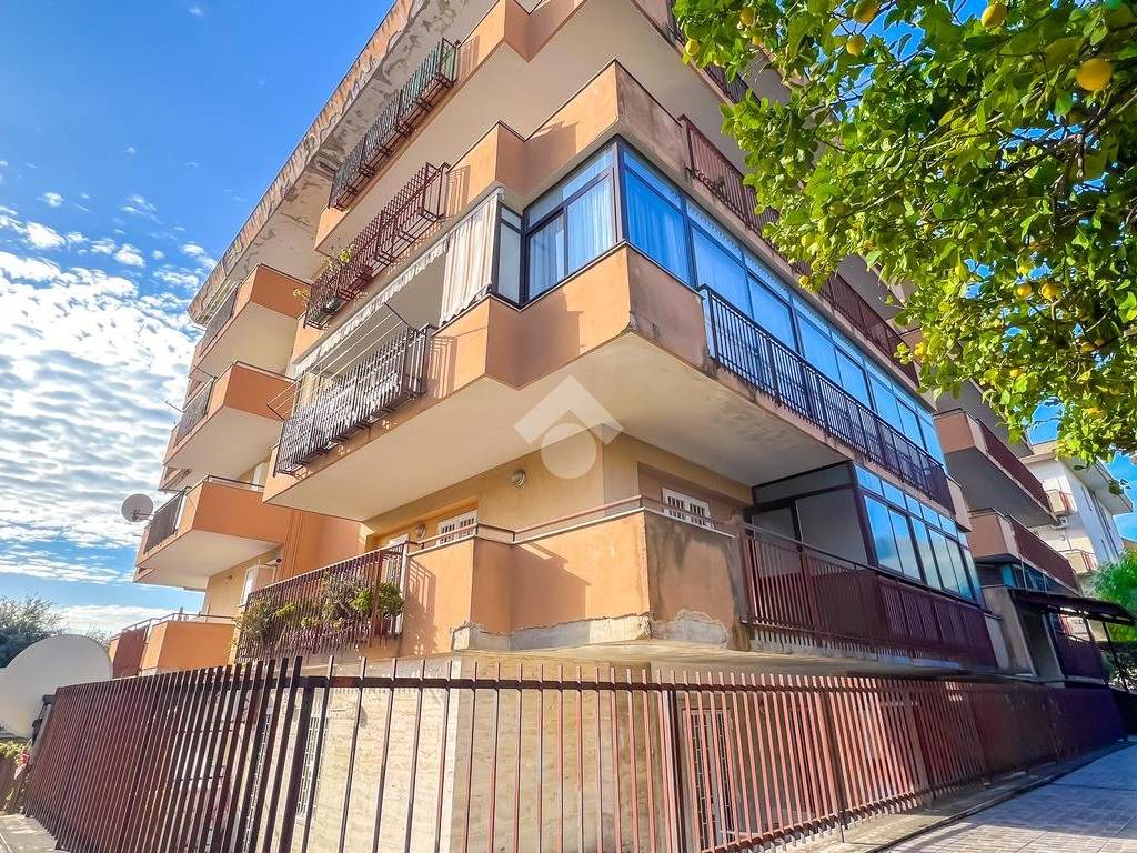 Appartamento a Formia in via Quinto Aurelio Simmaco, 39 - Foto 3