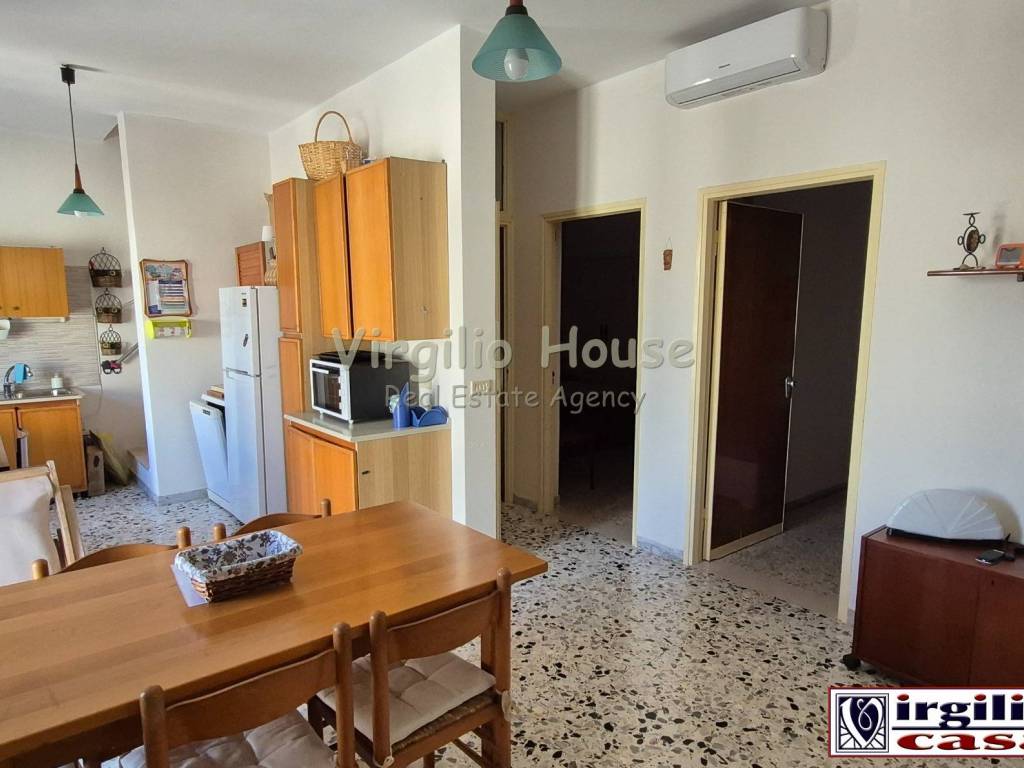 Casa indipendente a Ostuni in Viale Campania - Foto 4