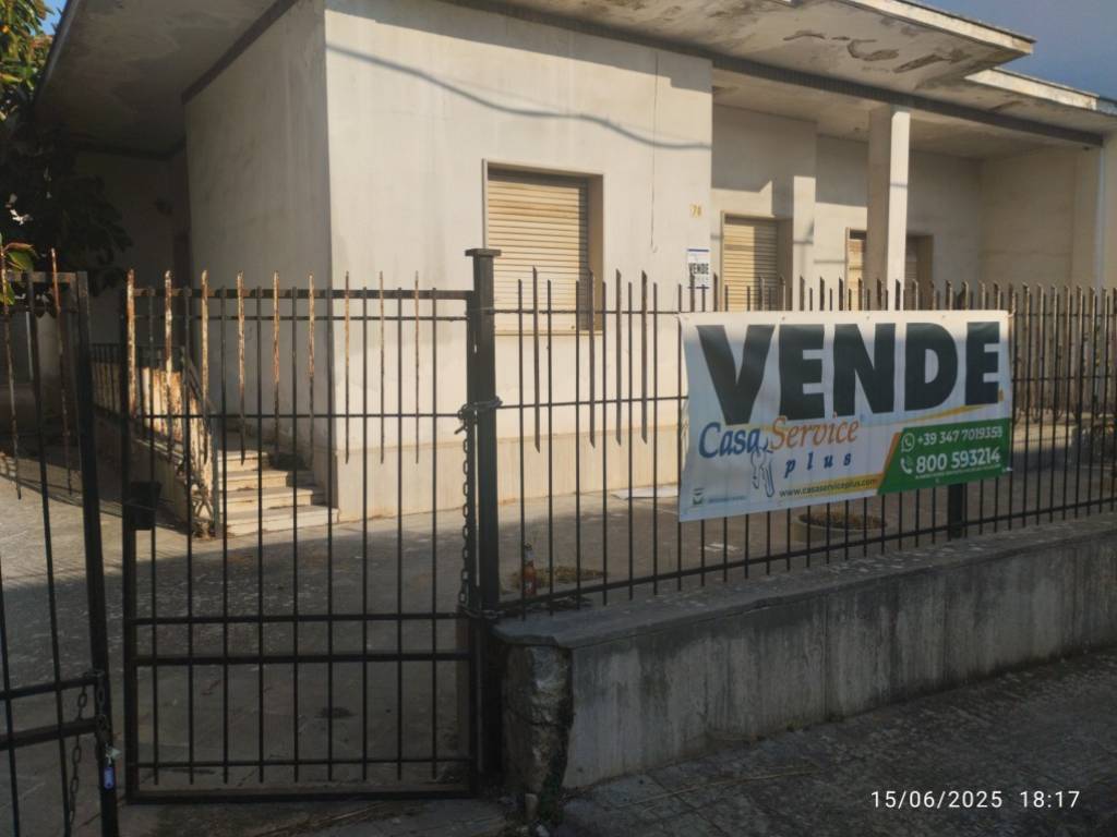 Casa indipendente a Presicce-acquarica in Via Giuseppe Mazzini - Foto 2
