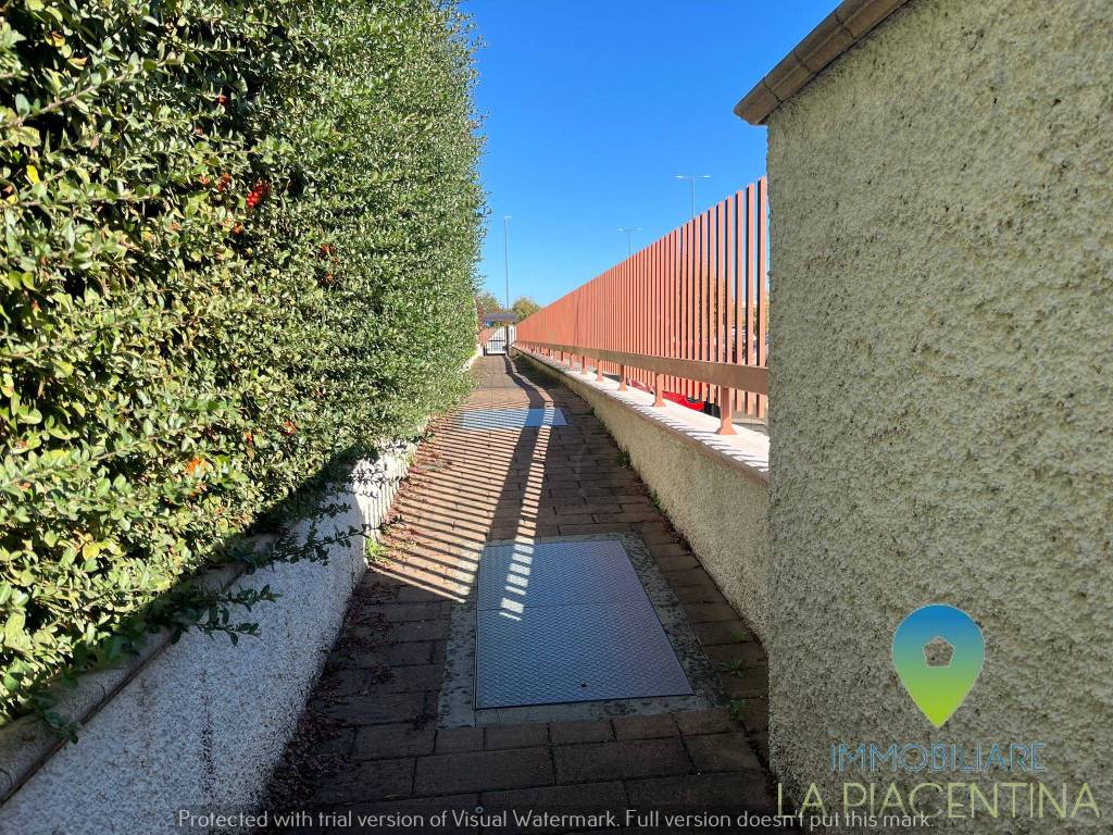 Appartamento a Piacenza in Via Luigi Gorgni, 9 - Foto 2