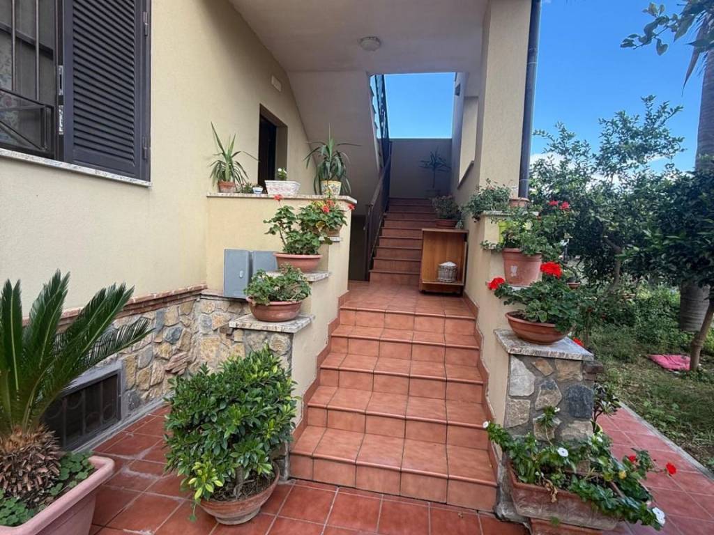 Appartamento a Angri in Via Santa Lucia - Foto 3