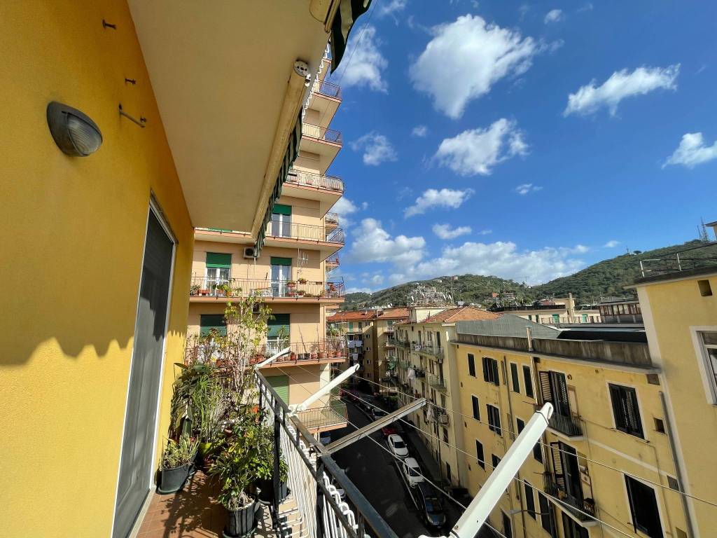 Appartamento a Salerno in Via Mario Fabio, 12 - Foto 3