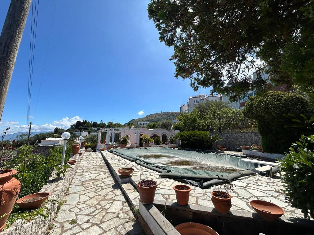 Villa a Anacapri in Via Linaro - Foto 3