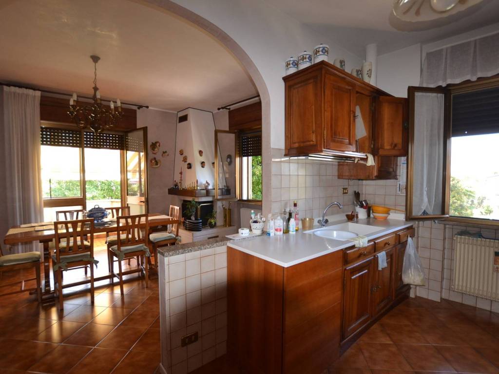 Appartamento a Pordenone in Via Brigata Toscana, 22 - Foto 4