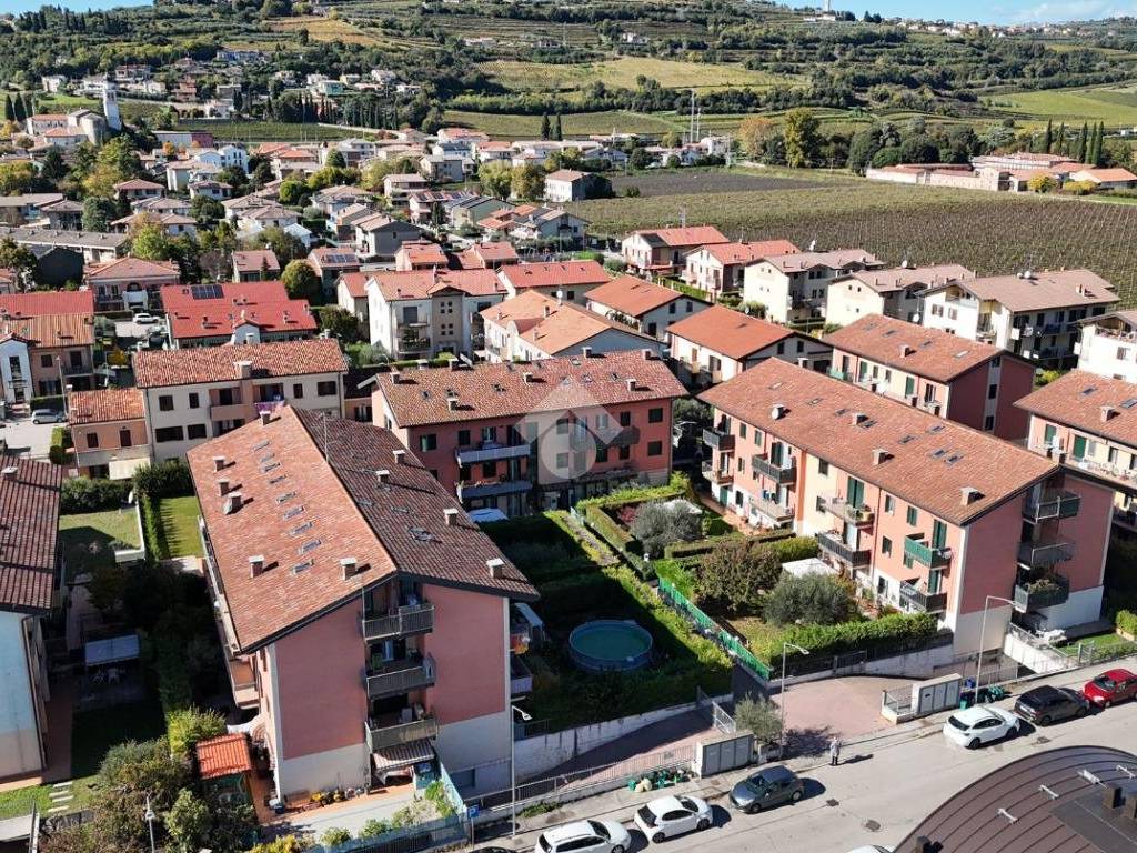 Appartamento a Lavagno in Via Gianfranco Miglio, 7 - Foto 3