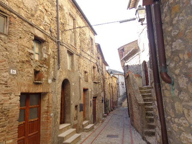 Casa indipendente a Penna in teverina in Via Guglielmo Marconi - Foto 3