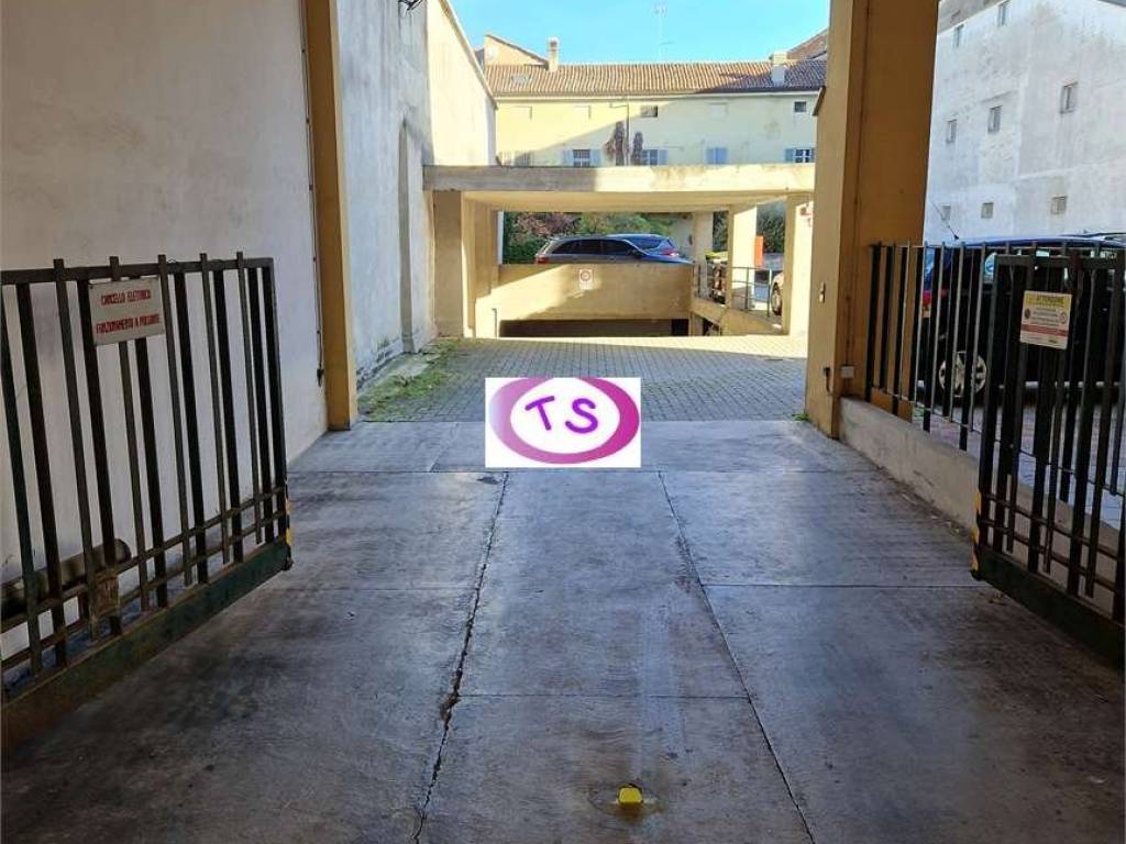 Box / garage a Casale monferrato in Viale Cavalli d'Olivola - Foto 2