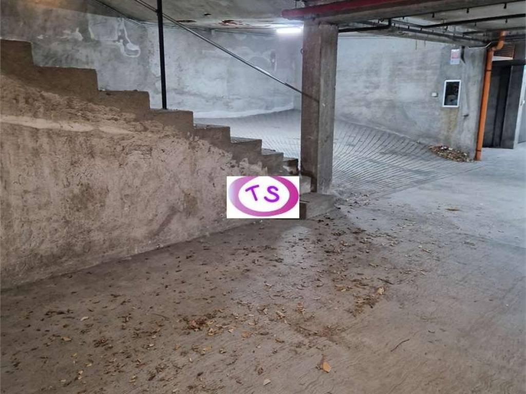 Box / garage a Casale monferrato in Viale Cavalli d'Olivola - Foto 4