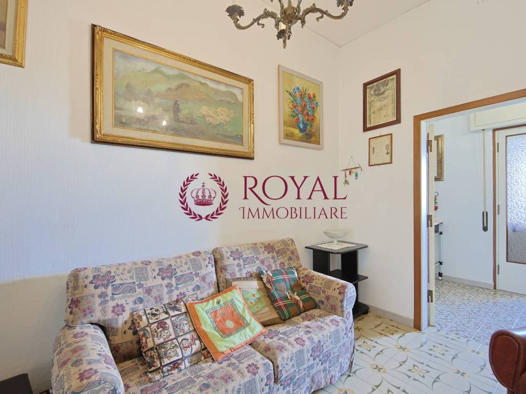 Appartamento a Livorno in Via Di Salviano - Foto 2