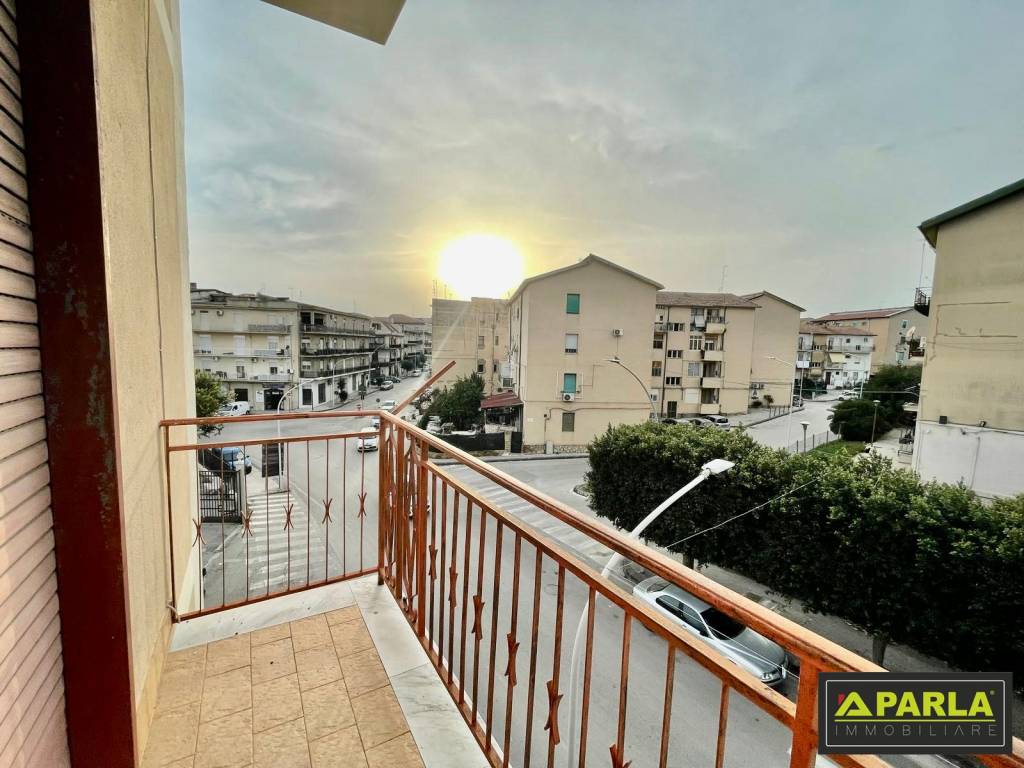 Appartamento a Canicattì in Via Monsignor Angelo Ficarra - Foto 2