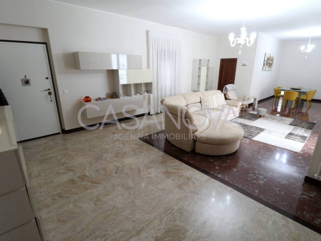 Appartamento a Giulianova in Via 24 Maggio - Foto 2