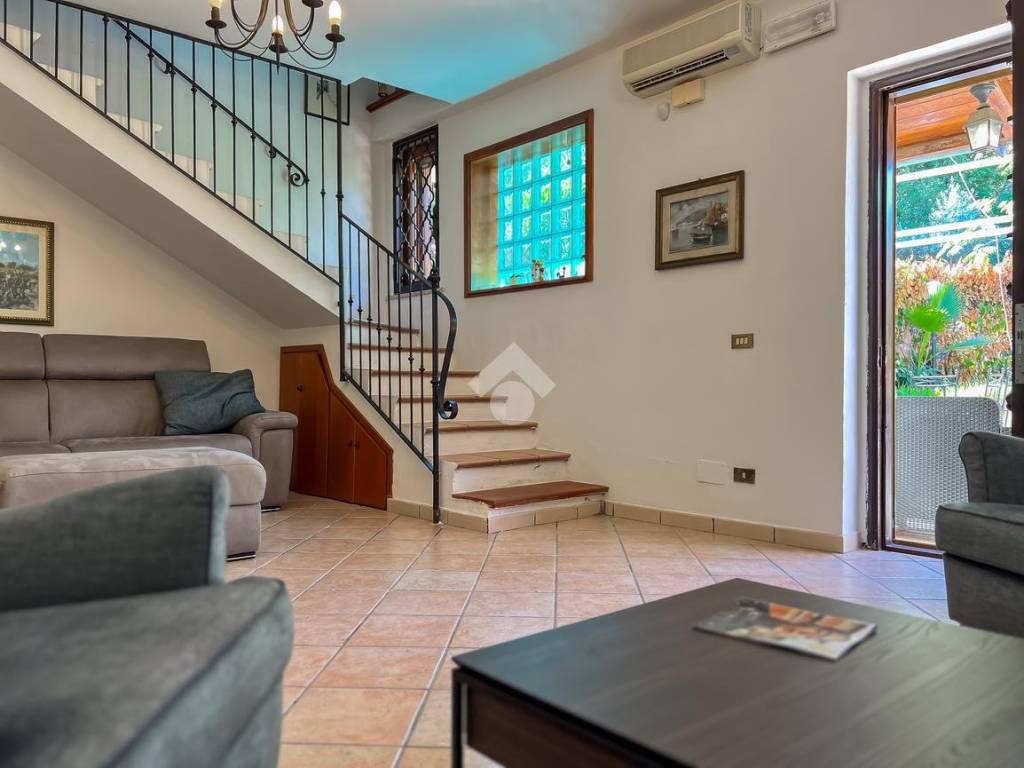 Villetta a schiera a Formia in Via Delle Vigne, 37 - Foto 4