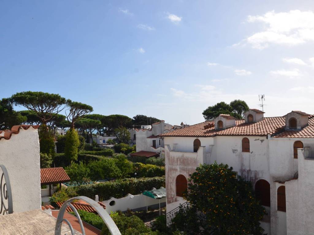 Villetta a schiera a Terracina in Via Priamo, 49 - Foto 2