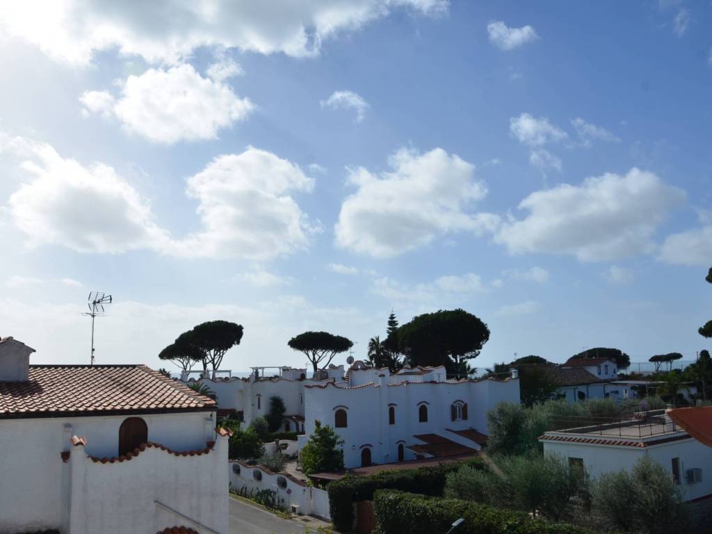 Villetta a schiera a Terracina in Via Priamo, 49 - Foto 4