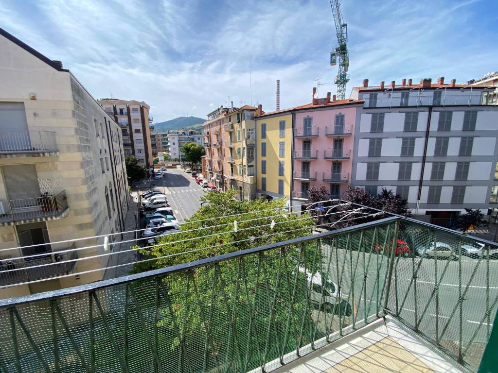 Appartamento a Vado ligure in Via Leon Pancaldo, 1 - Foto 5
