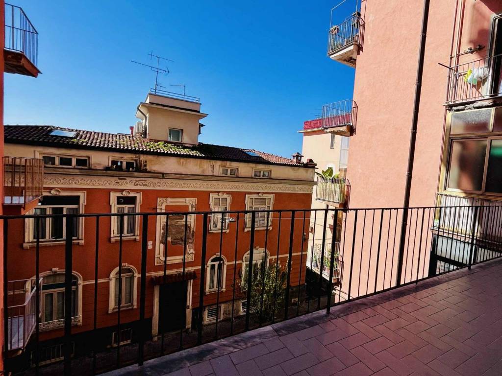 Appartamento a Salerno in Via Parmenide, 110 - Foto 2