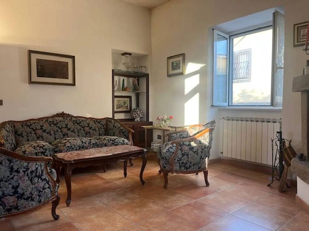 Villa a Manziana in Via Piave, 18 - Foto 2