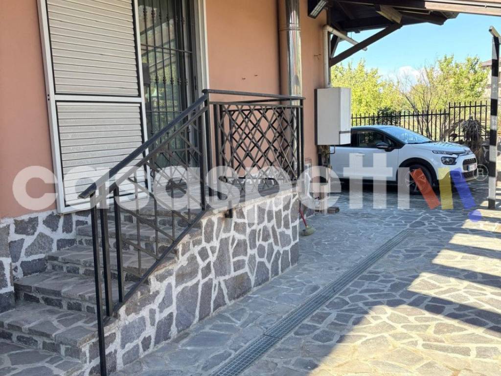 Casa indipendente a Sala consilina in Via Spinito Palazza - Foto 4