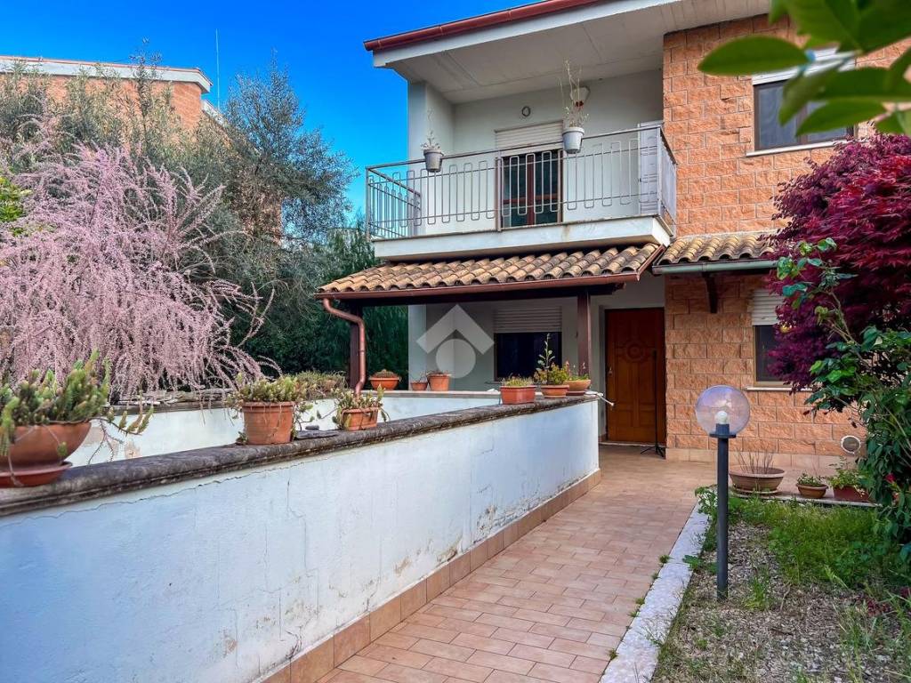 Villetta a schiera a Formia in Traversa Parco la Perla, 15 - Foto 2