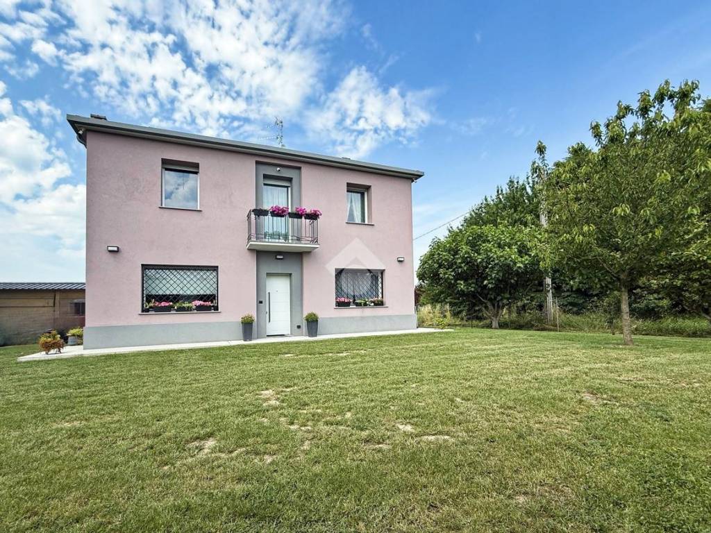 Villa a Molinella in Via Provinciale Superiore, 204 - Foto 4