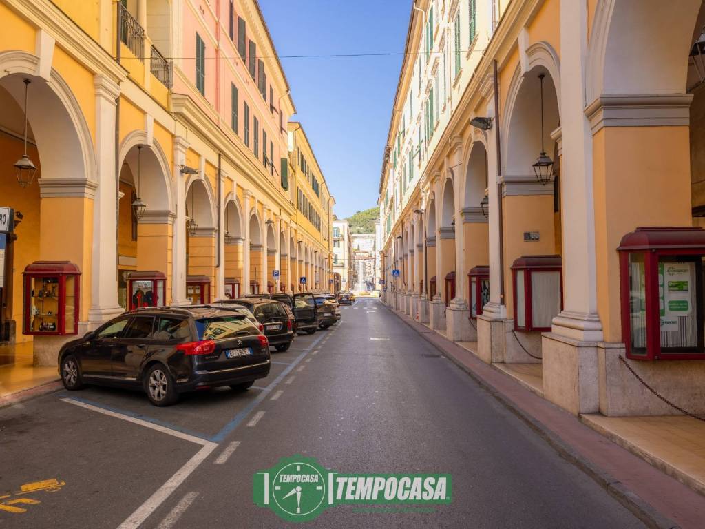 Immobile a Imperia in Via Silvio Bonfante - Foto 2