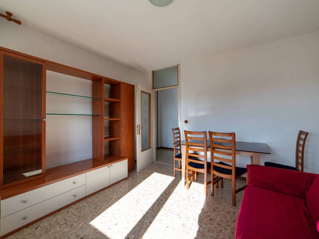 Appartamento a Pordenone in Via Alessandro Manzoni - Foto 3