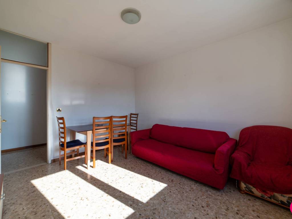 Appartamento a Pordenone in Via Alessandro Manzoni - Foto 4