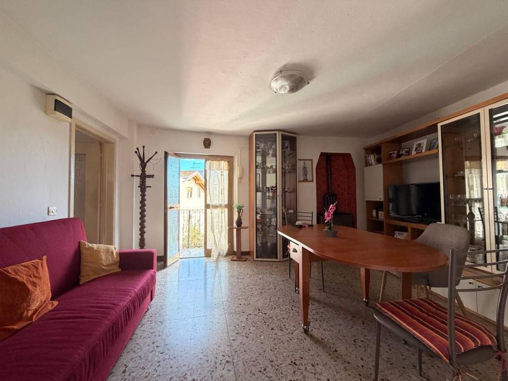 Appartamento a Nembro in Via Lonzo, 45 - Foto 2