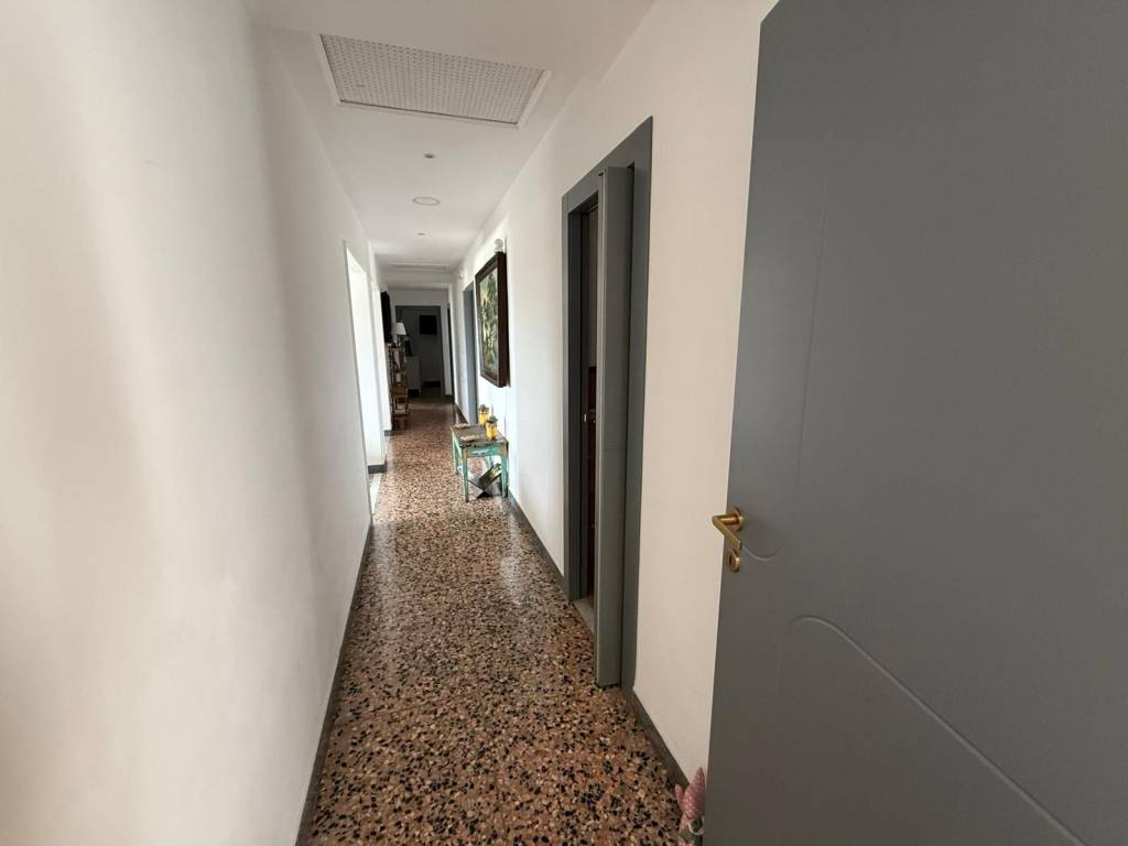 Appartamento a Catanzaro in Via Montecorvino, 15 - Foto 4