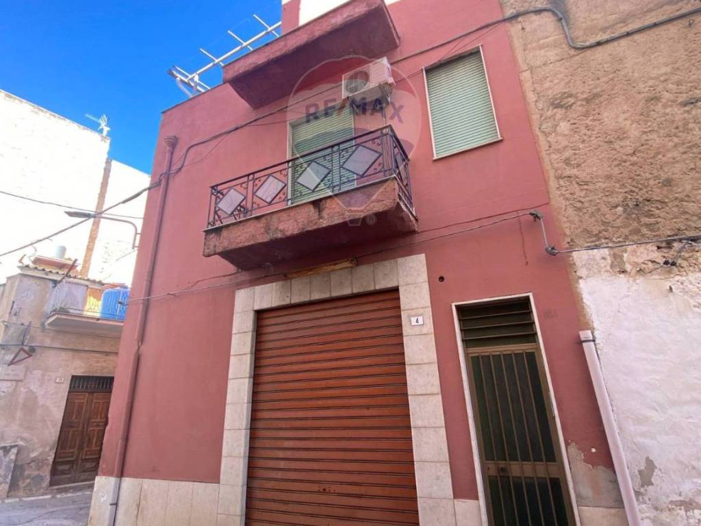 Casa indipendente a Alcamo in Via Fusinato, 4 - Foto 3