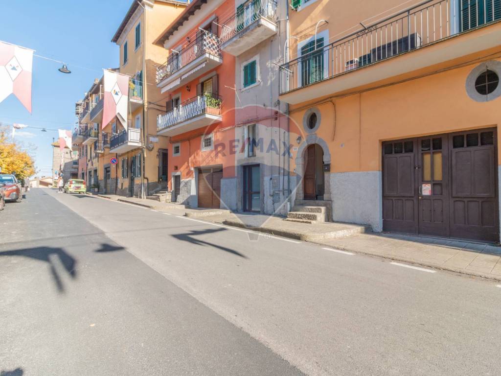 Appartamento a Soriano nel cimino in Via Roma, 59 - Foto 3